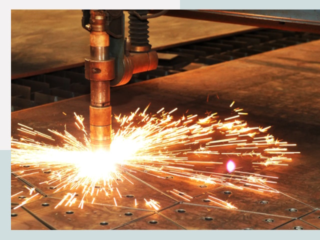 Плазменная резка металла в Балаково от 611 руб.